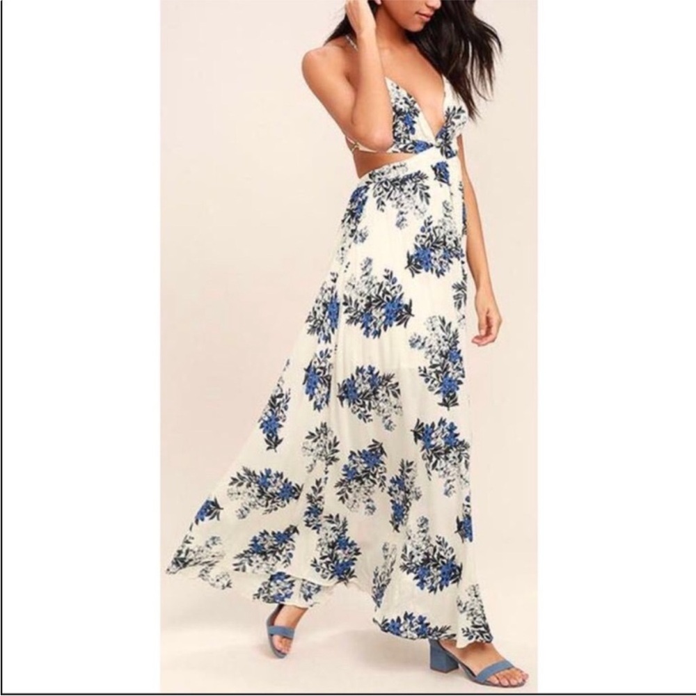 Lulus Perfect Memory Floral Blue and White Maxi Dress